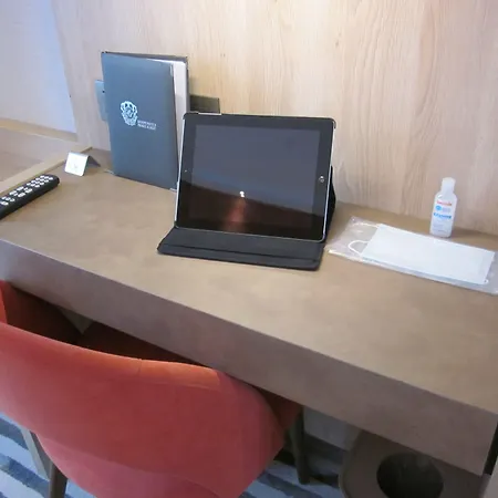 Lyon Bercy Hotel 3*