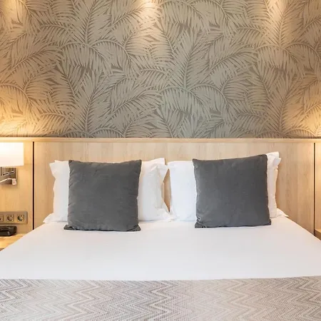 Lyon Bercy Hotel 3*