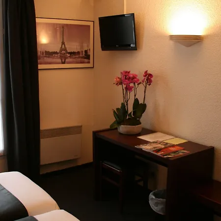 فندق برينس ألبير ليون بيرسي باريس