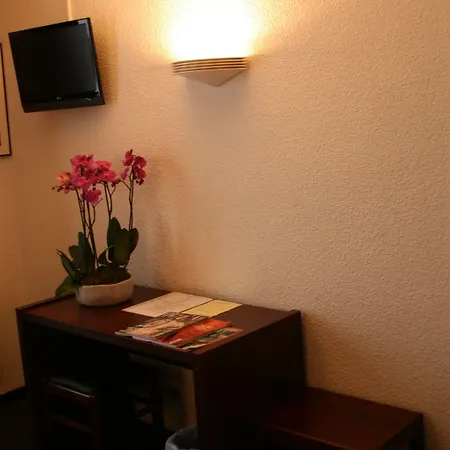 برينس ألبير ليون بيرسي