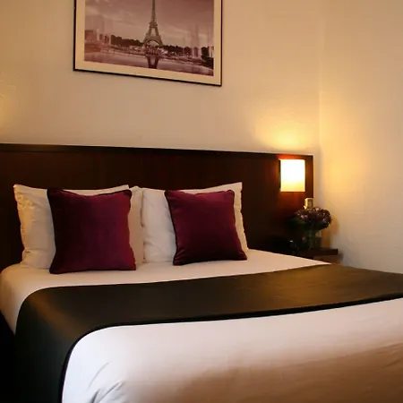 برينس ألبير ليون بيرسي فندق 3*