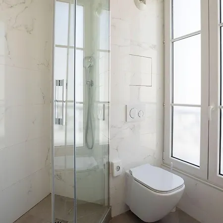 Lyon Bercy Hotel 3*