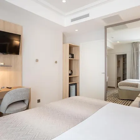 Ξενοδοχείο Lyon Bercy 3*